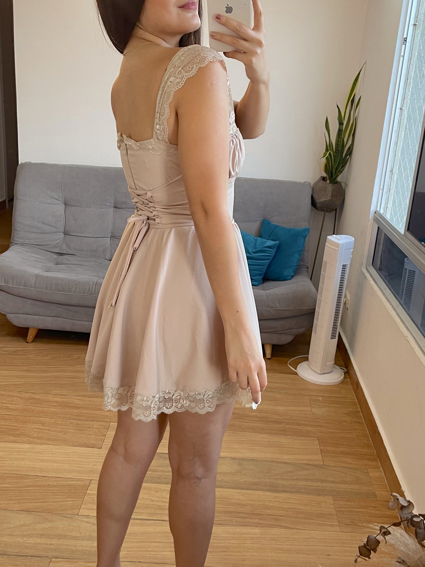 Vestido Atenas camell
