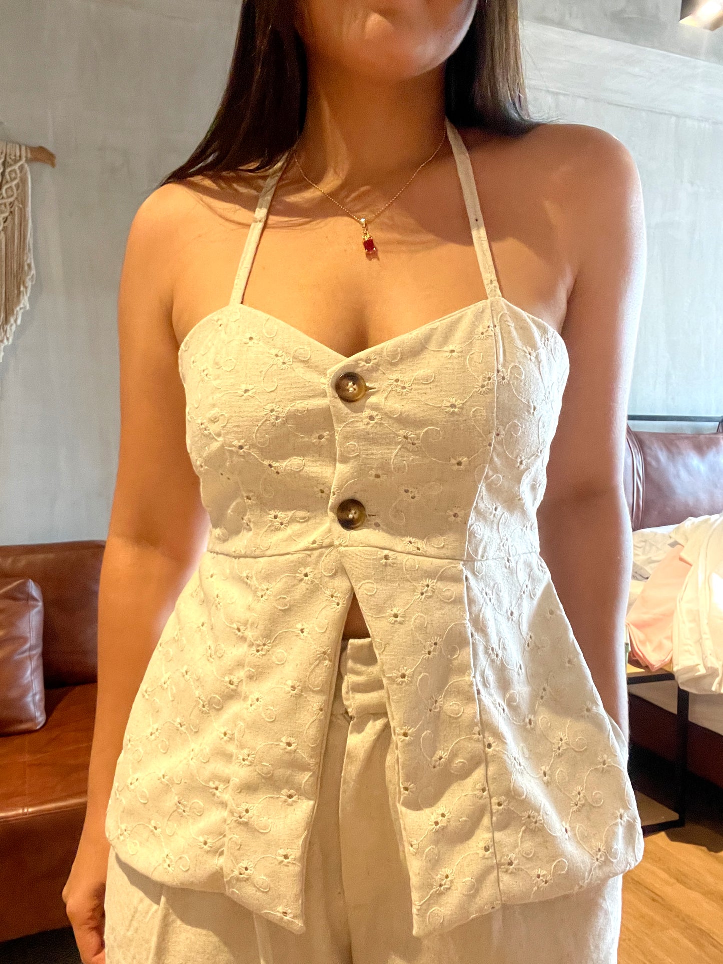 Top Sarah Ojalillo
