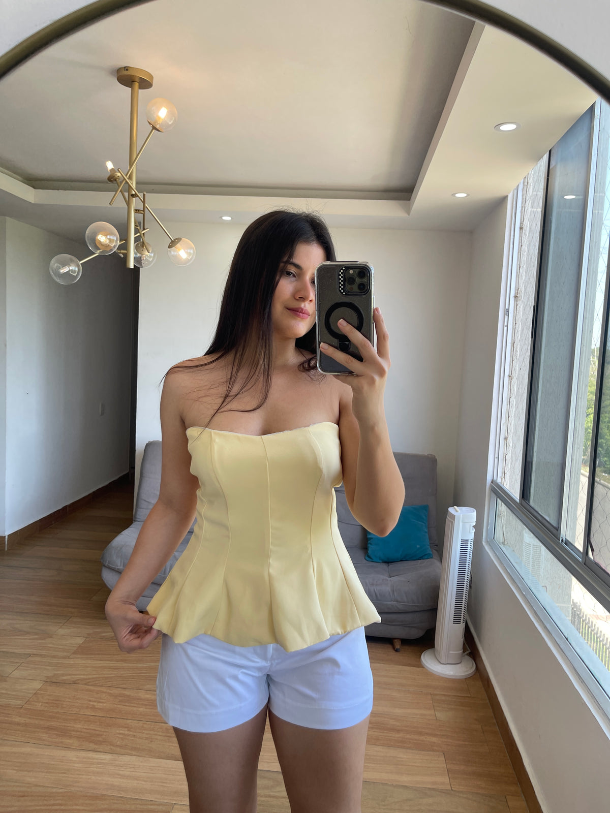 Top  Vanessa
